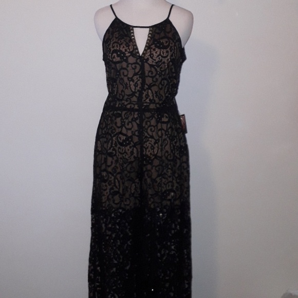 Sold in Store - Picture 2 of 8